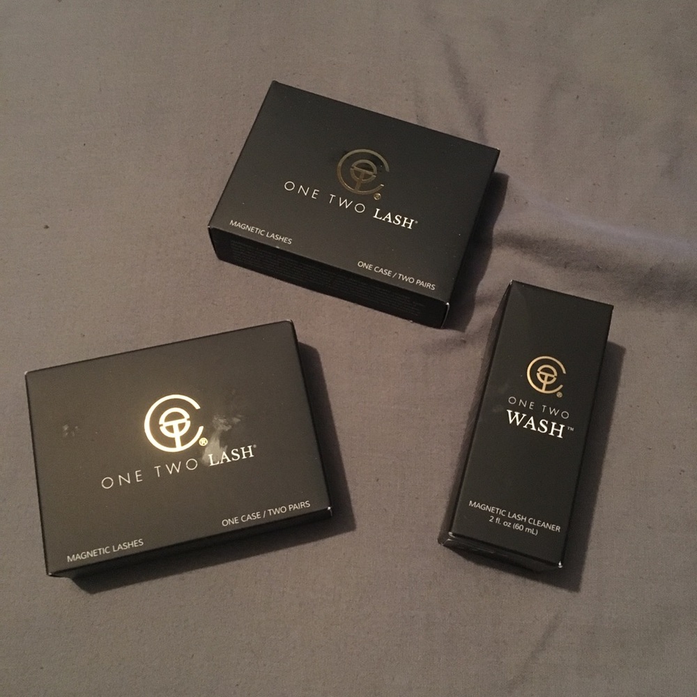 Magnetic eyelashes, magnetic lash cleanser